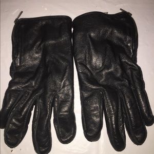 Kenneth Cole gloves
